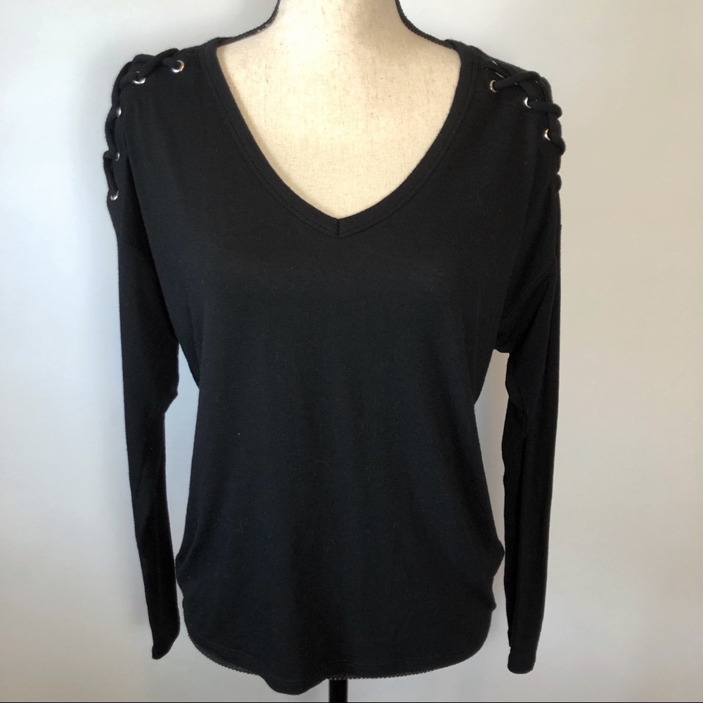 Express black top.